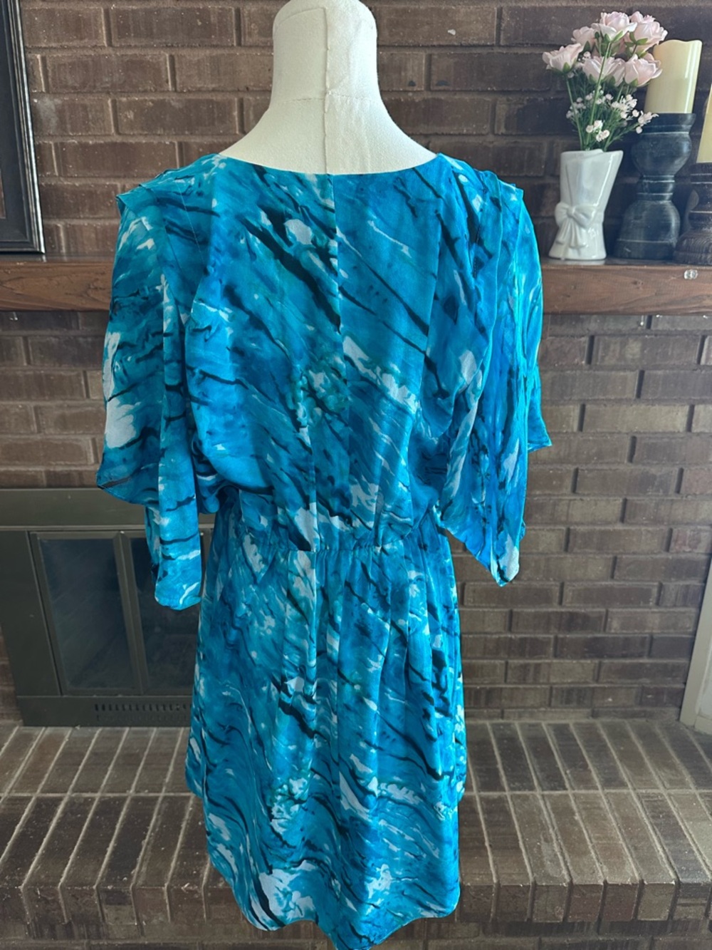 Alice + Olivia Silk Watercolor Ocean Dream Mini Dress Medium Boho Ethereal - Picture 4 of 7